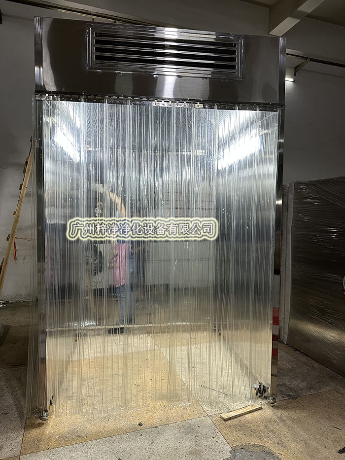 潔凈采樣車作為監(jiān)控潔凈車間環(huán)境質(zhì)量的工具，其標(biāo)準(zhǔn)要求尤為嚴(yán)格。