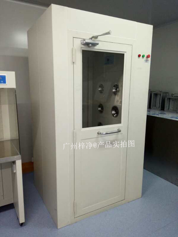 風淋室運行過程中產生的噪音可能會對操作人員造成不適，影響工作效率。